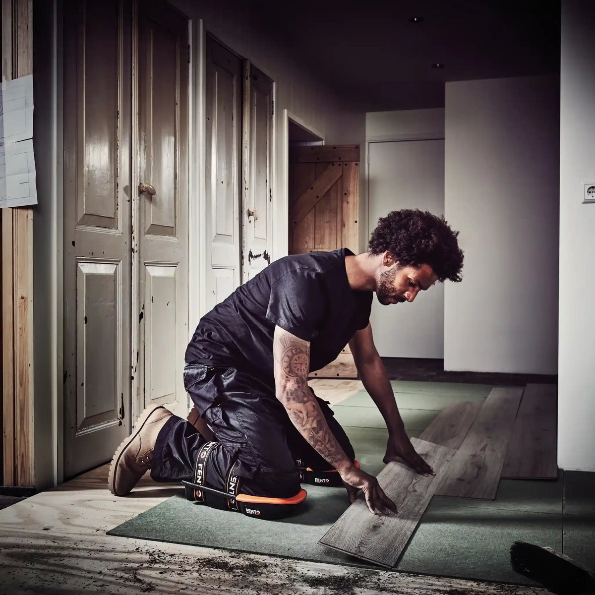 The FENTO 400 / FENTO Max provide optimal comfort when installing vinyl