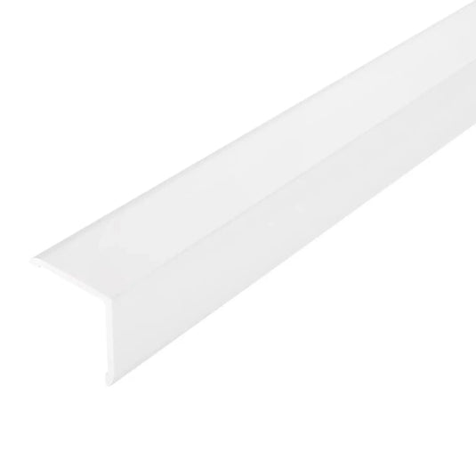 Rechtwinkliger Eckschutzwinkel aus weiß pulverbeschichtetem Aluminium mit matter Optik #A0005068
#A0005069