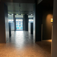 Eckschutzwinkel Aluminium silber im Fußballstadion des Karlsruher SC verbaut