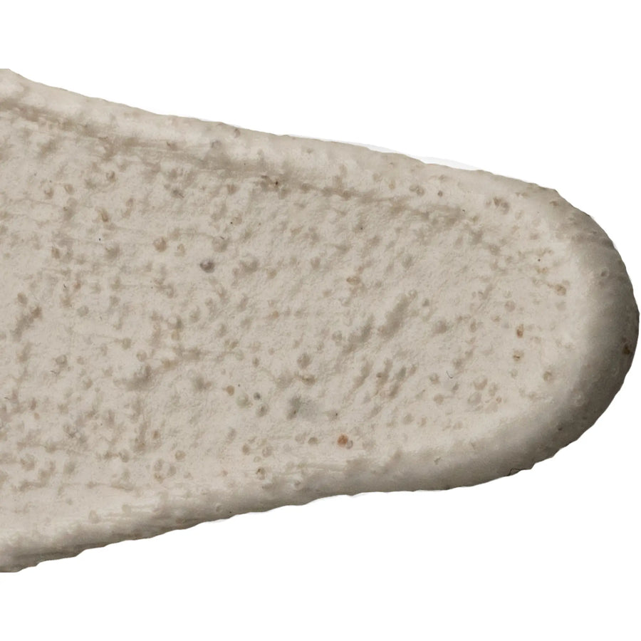 Farbaufstrich der matt gesandeten Farbe jasmin C8652 #A0005479
