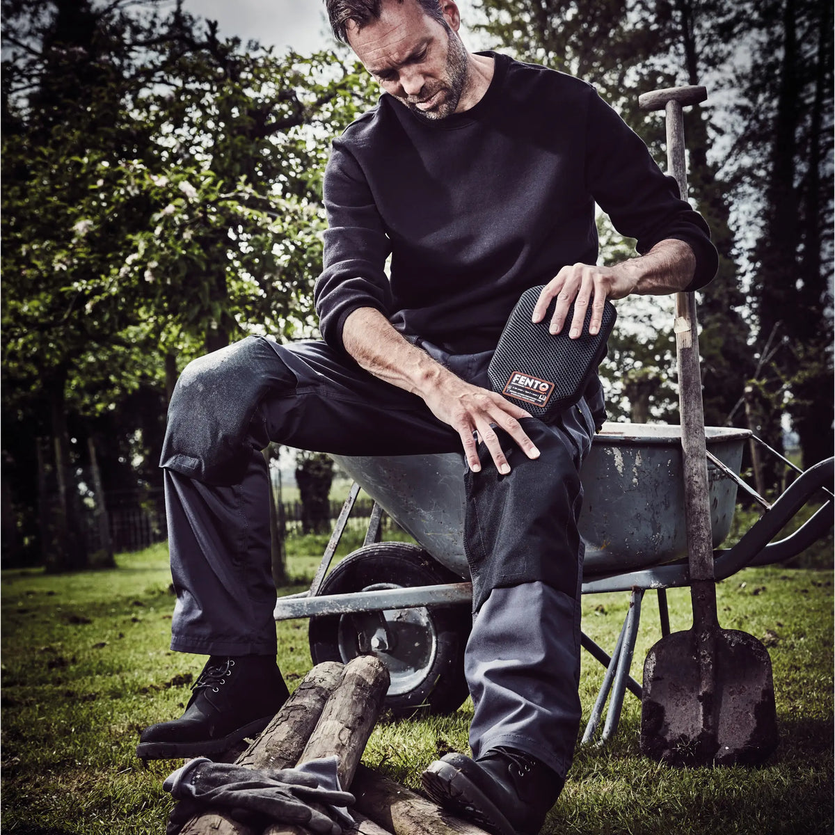 Les Fento Pocket sont compatibles avec les pantalons de travail standard