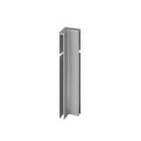 Vue détaillée de l'angle intérieur anodisé argenté de 80 mm profilé angulaire de balcon en forme de T #FR0003297