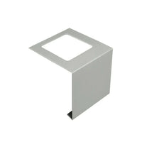 Raccord profilé pour balcon en forme de L en aluminium argenté. Un côté poinçonné, un côté coudé #FR0003411
#FR0003413
#FR0003415