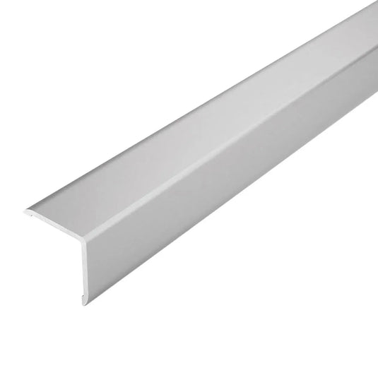 Rechtwinkliger Eckschutzwinkel aus silber eloxiertem Aluminium mit matter Optik #A0001240
#A0001251
#A0004244
#A0004245
