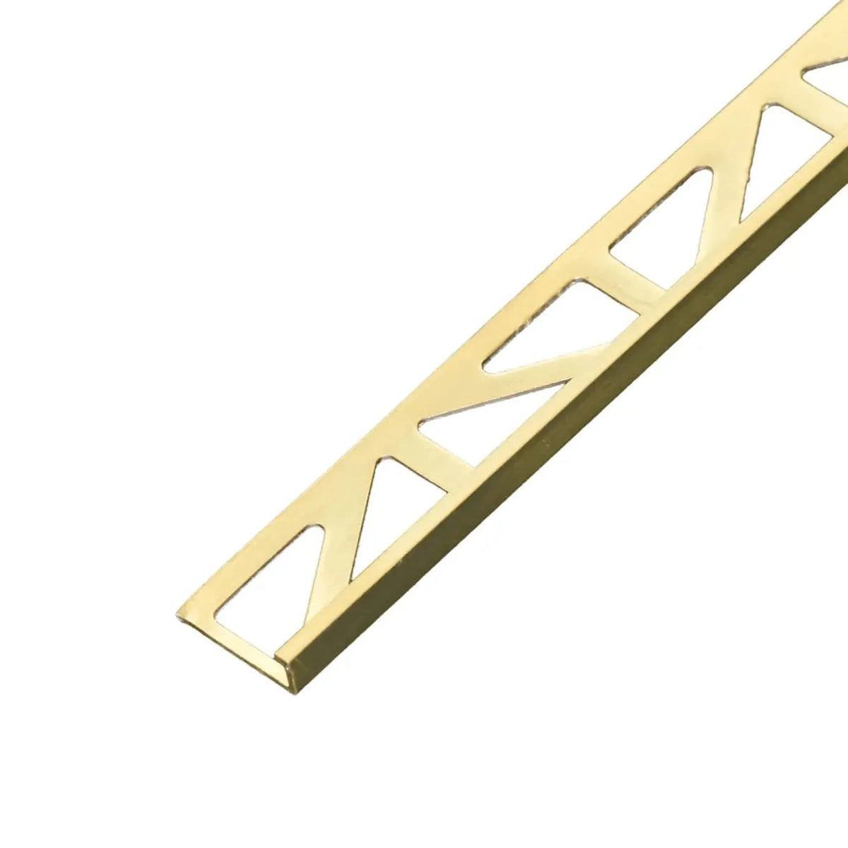 Detailaufnahme des DURAL Winkelprofils aus Messing mit goldener  Optik, unbehandelter Oberfläche und Dreieckstanzung - kleine Ausführung #A0004575
#A0004576