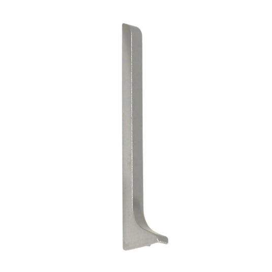 Nahaufnahme einer linken Endkappe Sockelleiste aus silber eloxiertem Aluminium #A0002040 #A0002045 #A0002050 #A0002055