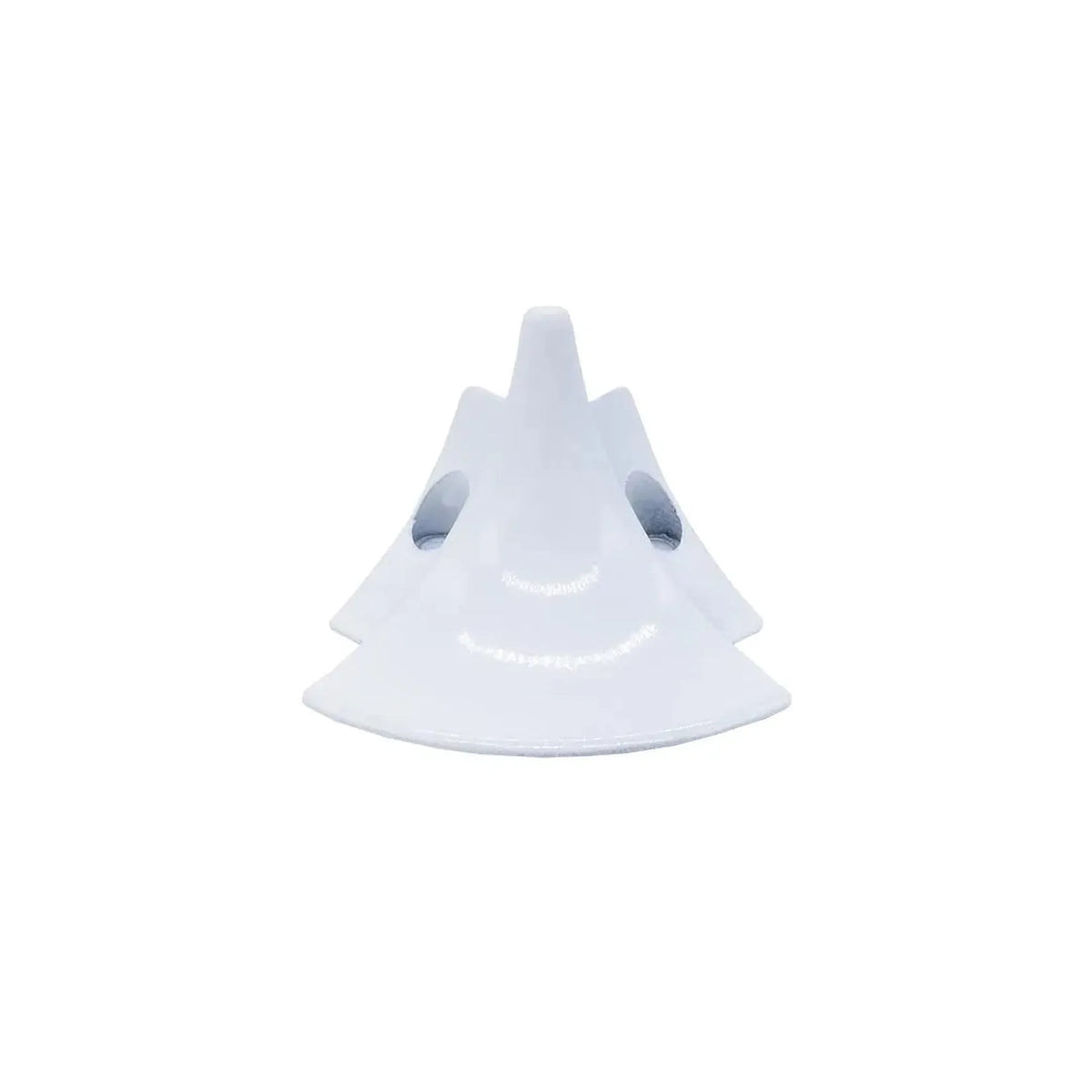 Close-up view of the white powder-coatedn wall connection profile COVE outside corner #A0002913