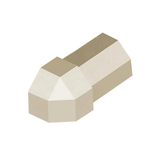 Nahaufnahme einer diamantförmigen DURAL Außenecke für das Diamantprofil Aluminium in sandfarben.
