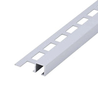 Profilé carré anodisé argent brillant en aluminium avec aspect brillant et découpe carrée #FR0001094
#FR0001101
#FR0001102
#FR0001103
#FR0001104
#FR0001116
#FR0001121
#FR0001122
#FR0001123