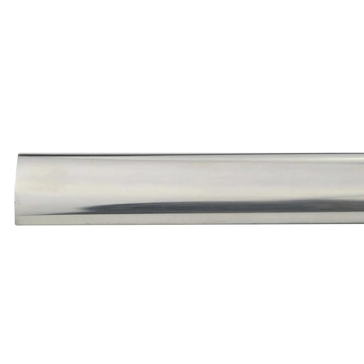 Detailed view of the polished, glossy surface of the quarter round profile stainless steel #A0001146
#A0001227
#A0002154
#A0002517
#A0003485
#A0003486
#A0003495
#A0003496
#A0003506
#A0003507
#A0003510
#A0003512
#A0003513
#A0003515
