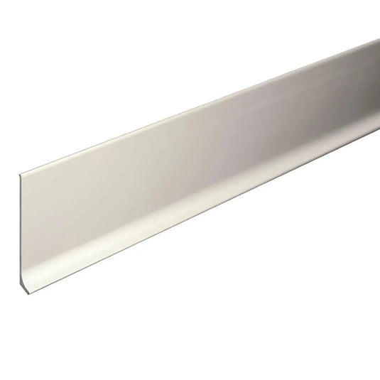 Detailaufnahme einer silber eloxierten Sockelleiste Aluminium mit matter Optik #A0002059
#A0002060
#A0002061
#A0002062
#A0003885
#A0003886
#A0003887
#A0003888