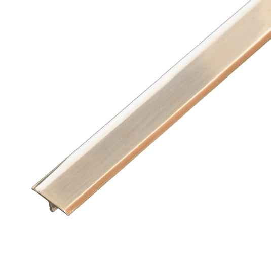 Detailaufnahme des Übergangsprofil T-Form Messing mit glänzender Oberfläche #A0001629